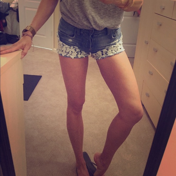 Carmar short shorts!