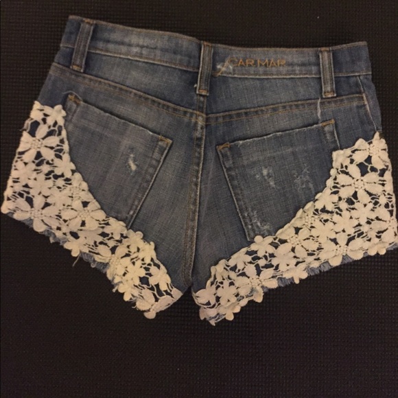 Carmar short shorts!