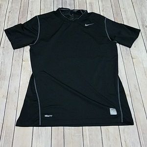 Nike Pro short sleeved top