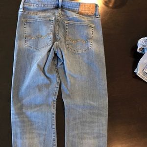 Men's American Eagle jeans size 30 x 32