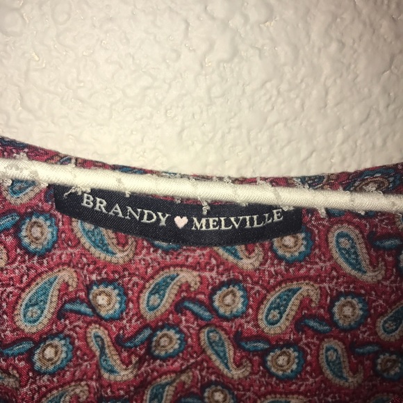 Red brandy melville  casual flowy top - Picture 3 of 3