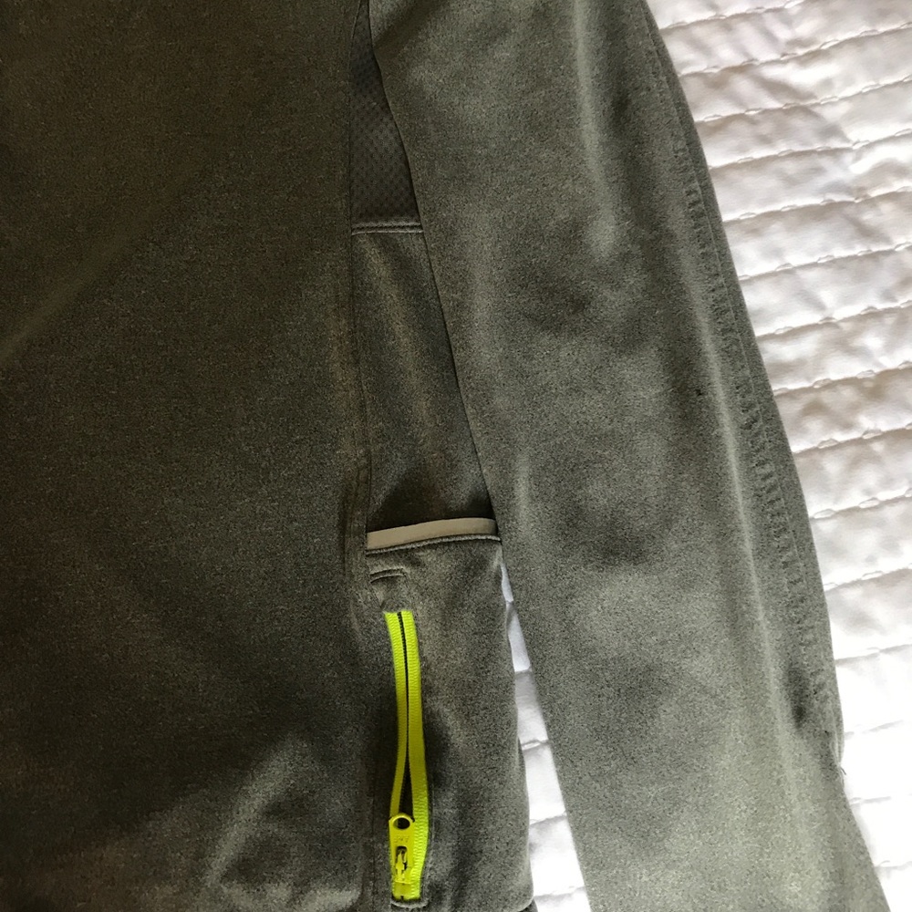Abercrombie quarter zip - Picture 4 of 5