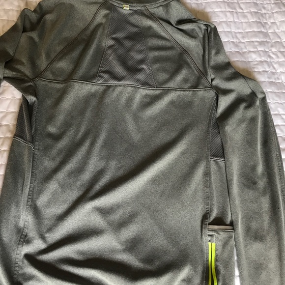 Abercrombie quarter zip - Picture 5 of 5