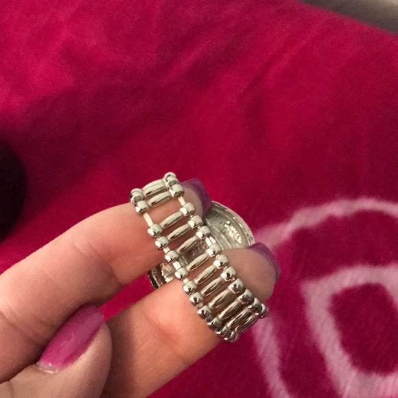 Button up ring - Picture 4 of 4