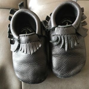 Black Freshly Picked Moccasins