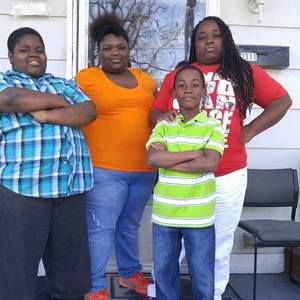 Meet your Posher, Carla