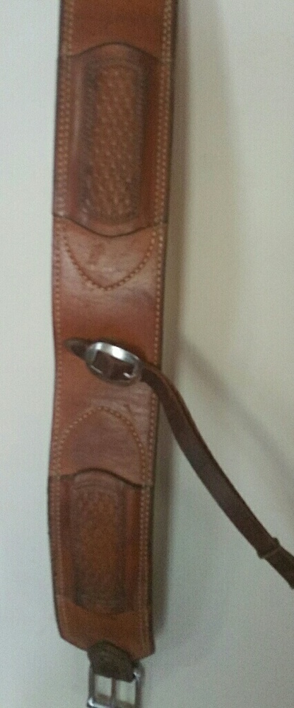 Horse leather roping back cinch