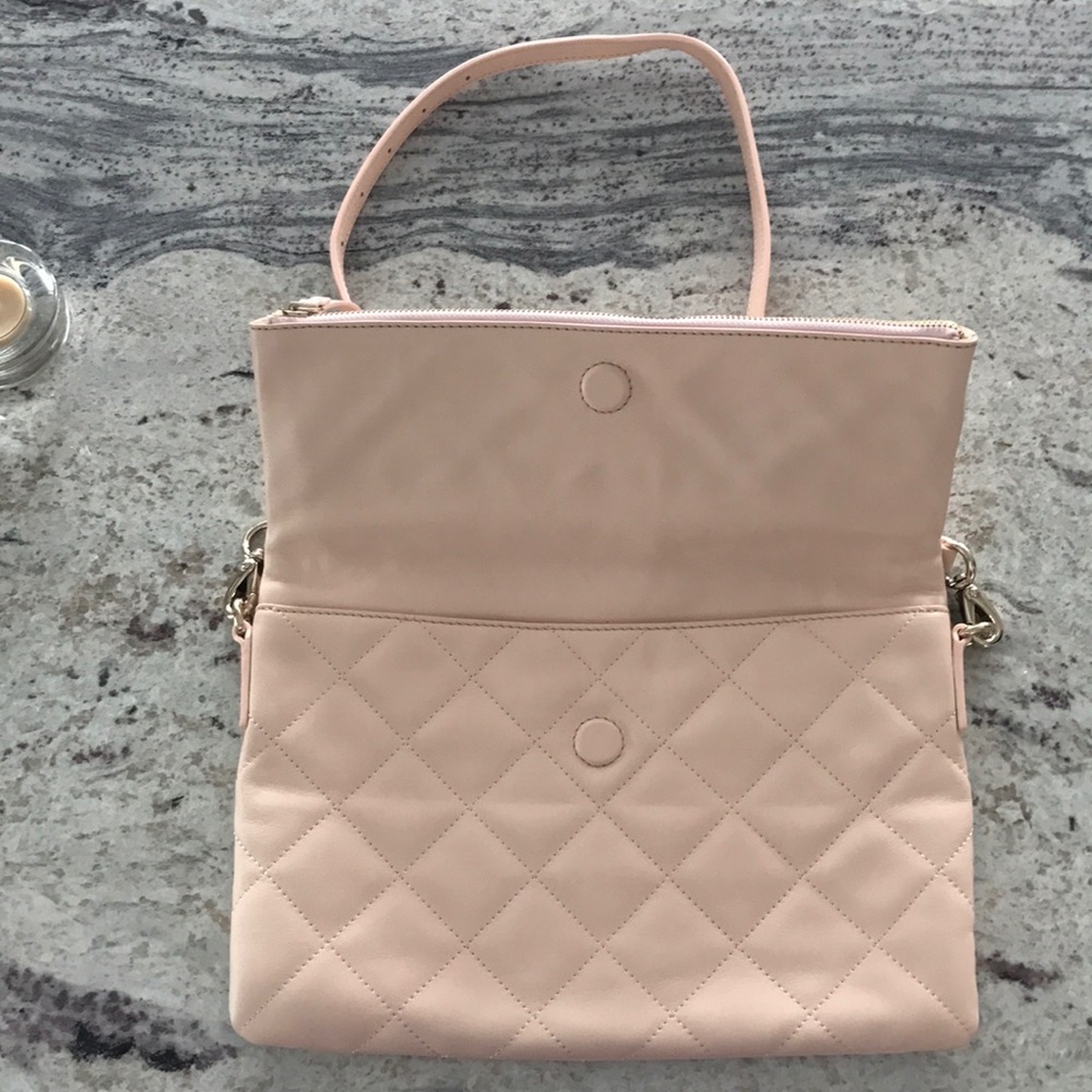 Kate Spade quilted envelope with cross body strap - Picture 3 of 4