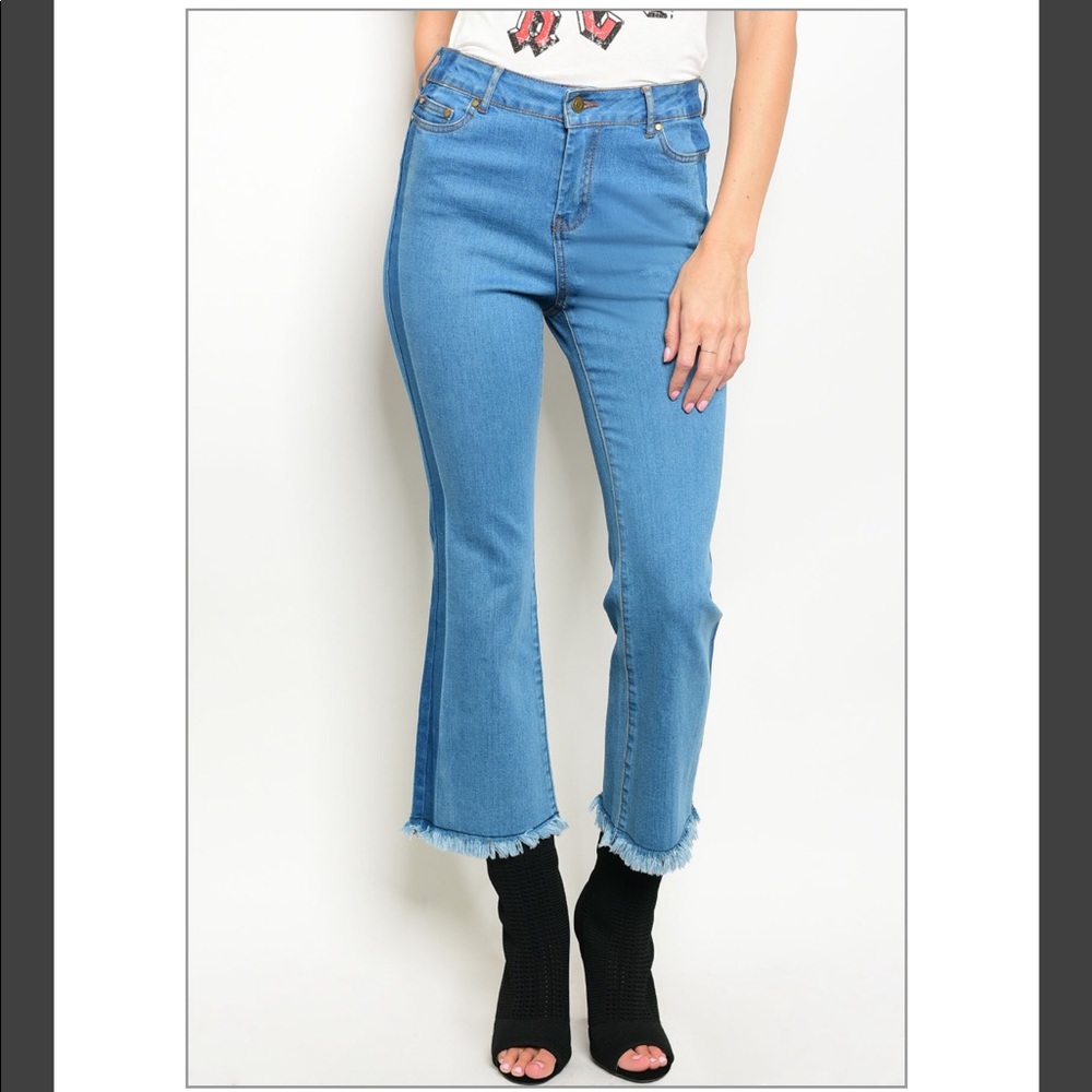 Sale🚨LIGHT DENIM FRAYED PANTS