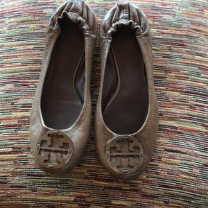 Tory Burch flats size 8 brown