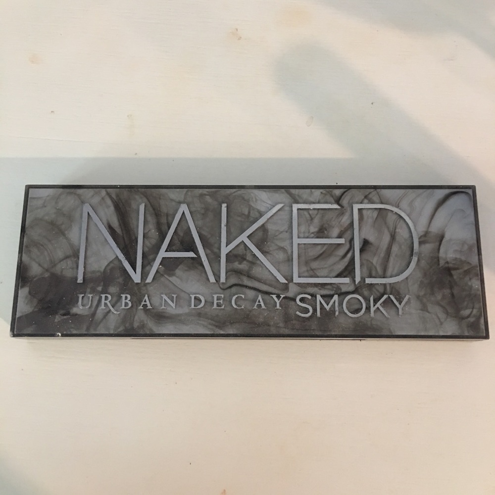 URBAN DECAY NAKED SMOKY PALETTE