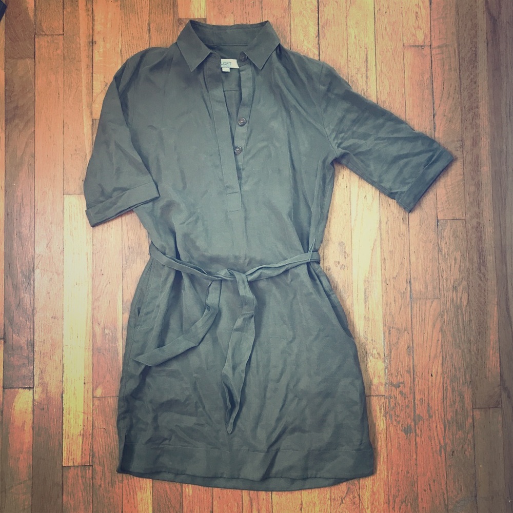 Ann Taylor belted olive green shirtdress