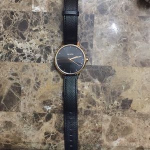 Kensington Nixon watch