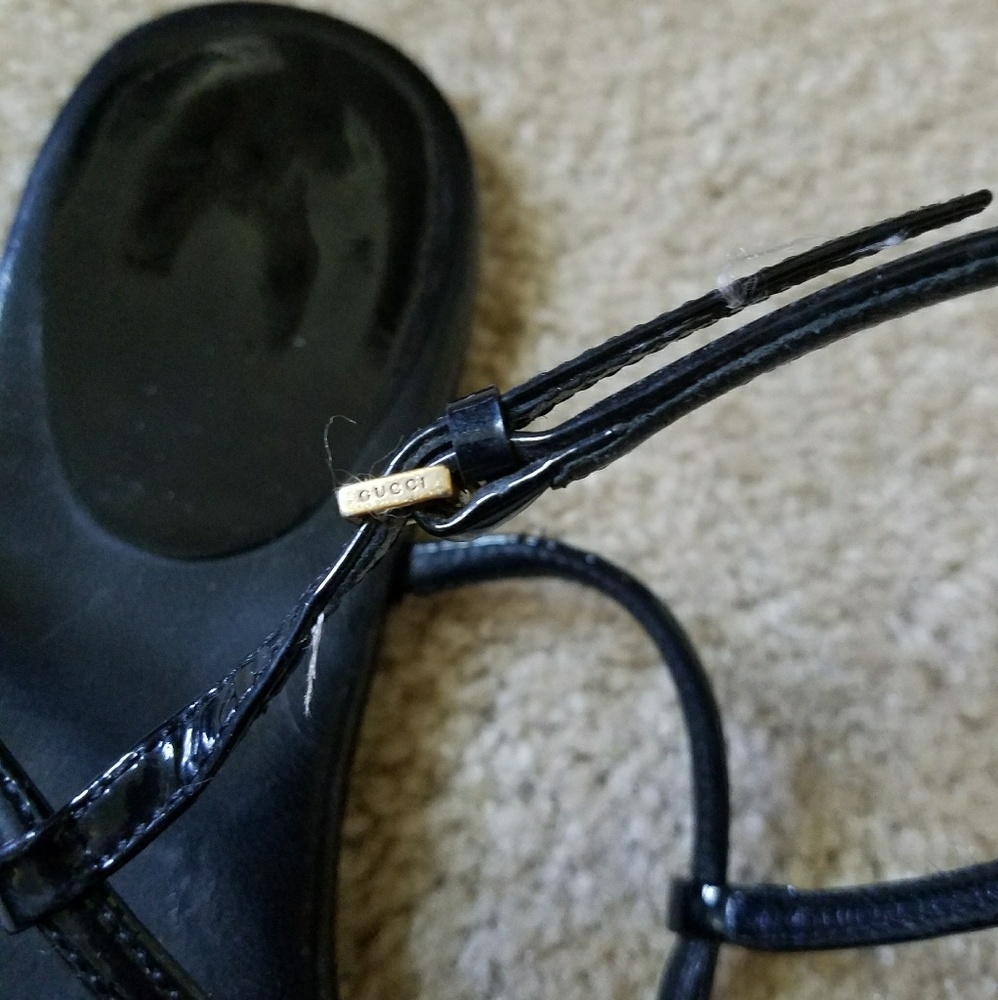Authentic Gucci Patent Thong Sandals Size 9 w/Box! - Picture 5 of 7