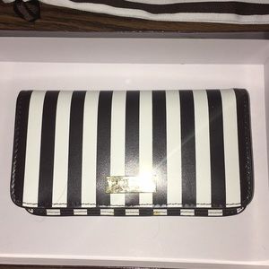 NWT Henri Bendel Phone Wallet