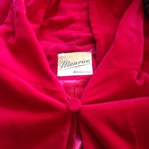 SALE🍒vintage cape