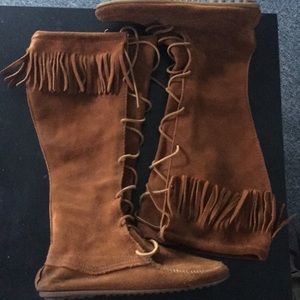 Minnetonka front lace knee-hi boots