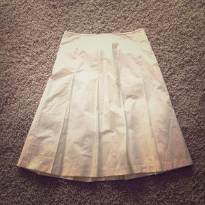 Pleated skirt