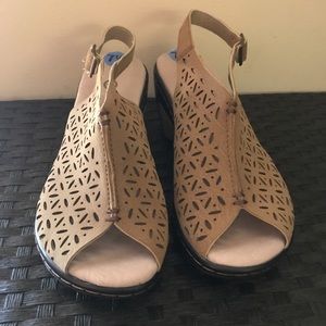 Perforated peep toe wedge sandal. Nude. 7 1/2
