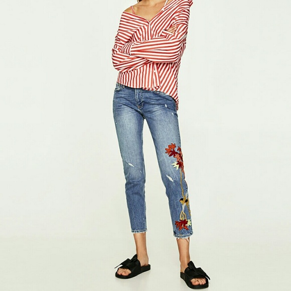 🌸HP🌸Zara slim boyfriend jeans with embroidery - Picture 2 of 7
