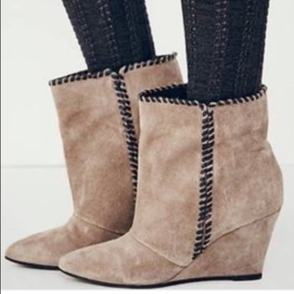 FREE PEOPLE Suede Ankle BOOTS Wedge Booties Tan - Picture 2 of 7