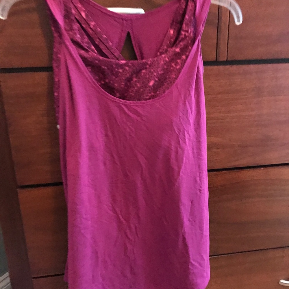 Lululemon top with built in bra size 8