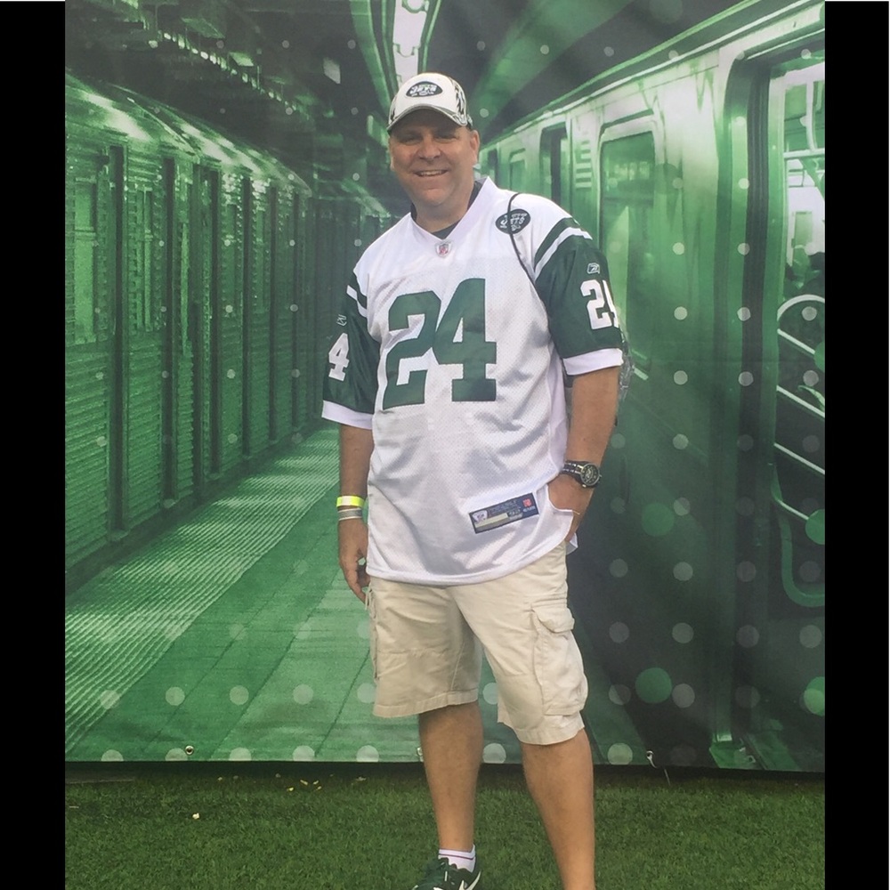 Meet your Posher, Thomas