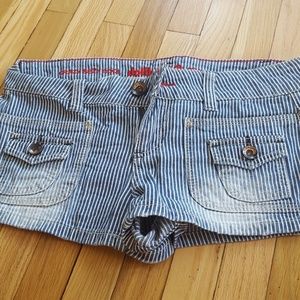 Striped sailor shorts (size 7)