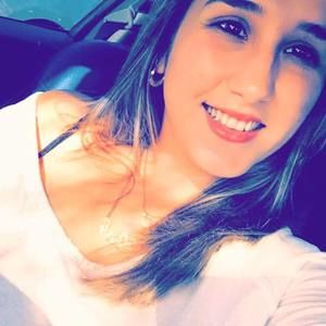 Meet your Posher, Yisel