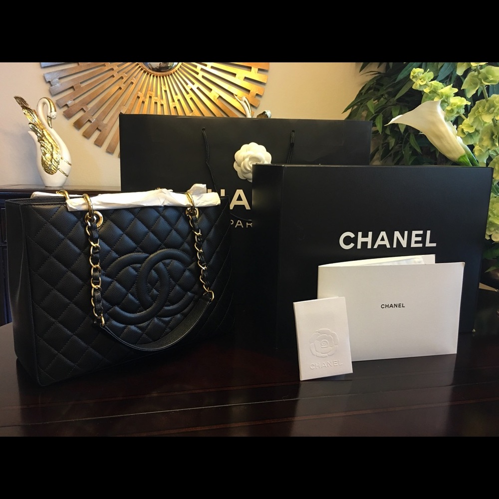 Authentic Chanel Grand Shopping Tote