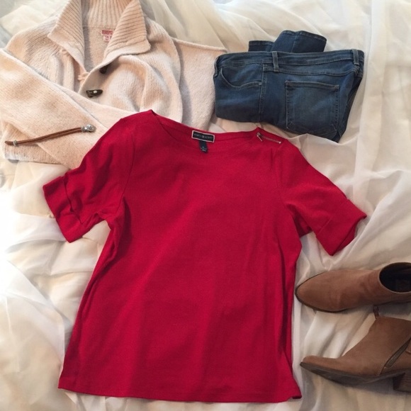 Karen Scott Tops - Red short sleeve zip neck Karen Scott tee