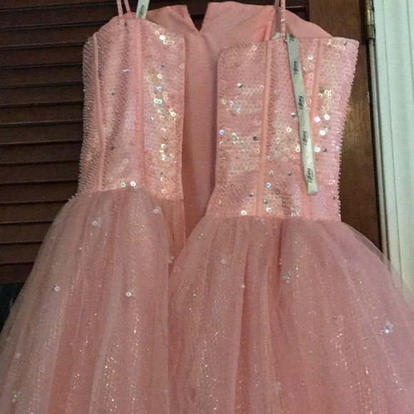 Sequined Pink Pageant dress - Picture 3 of 4