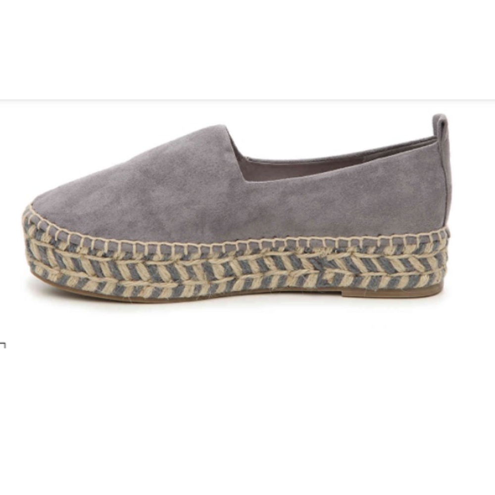 Never worn Steve Madden espadrilles slip on