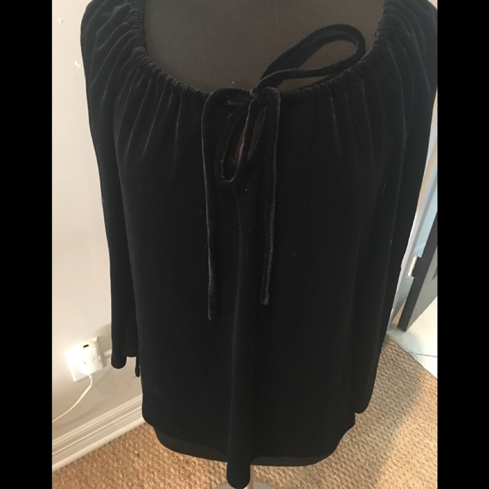 Vanessa Riley black velvet top
