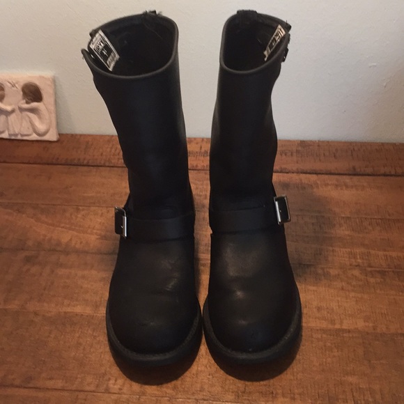 Frye Shoes - Ladies Frye engineer boot