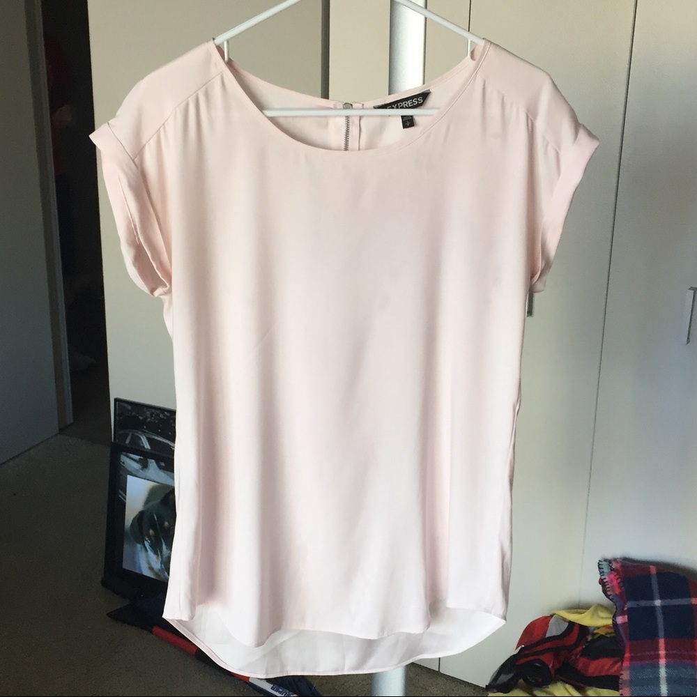Express silky crew neck tee - size small