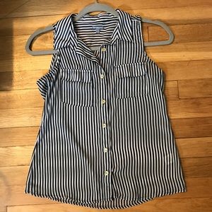 Women's Charlotte Russe XS Sheer Button Down Tank