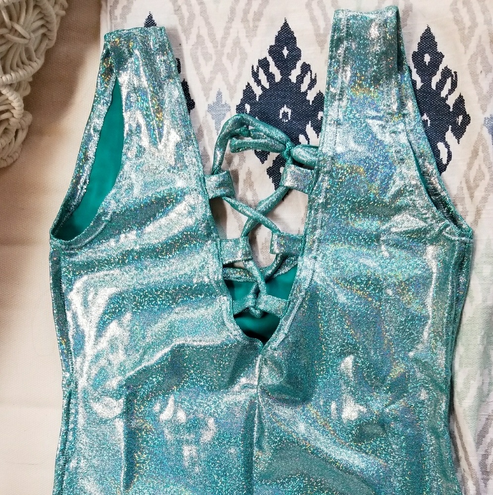 NWOT Wanderanddaze bodysuit