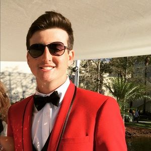 Meet your Posher, Daniel