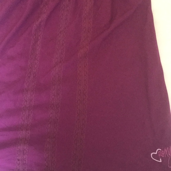 Roxy tank; super cute, plain with subtle detail - Picture 2 of 4