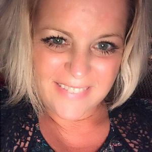 Meet your Posher, Eileen sharon