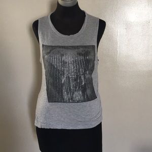 CLOSET CLOSING SOON - Graphic tank top