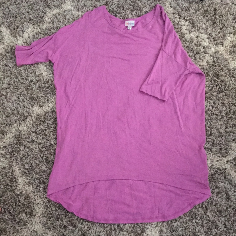 LuLaRoe Irma Top, GUC