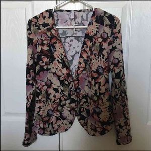 Pink Blush Maternity Floral Blazer