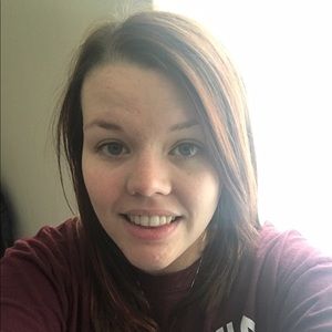 Meet your Posher, Valerie