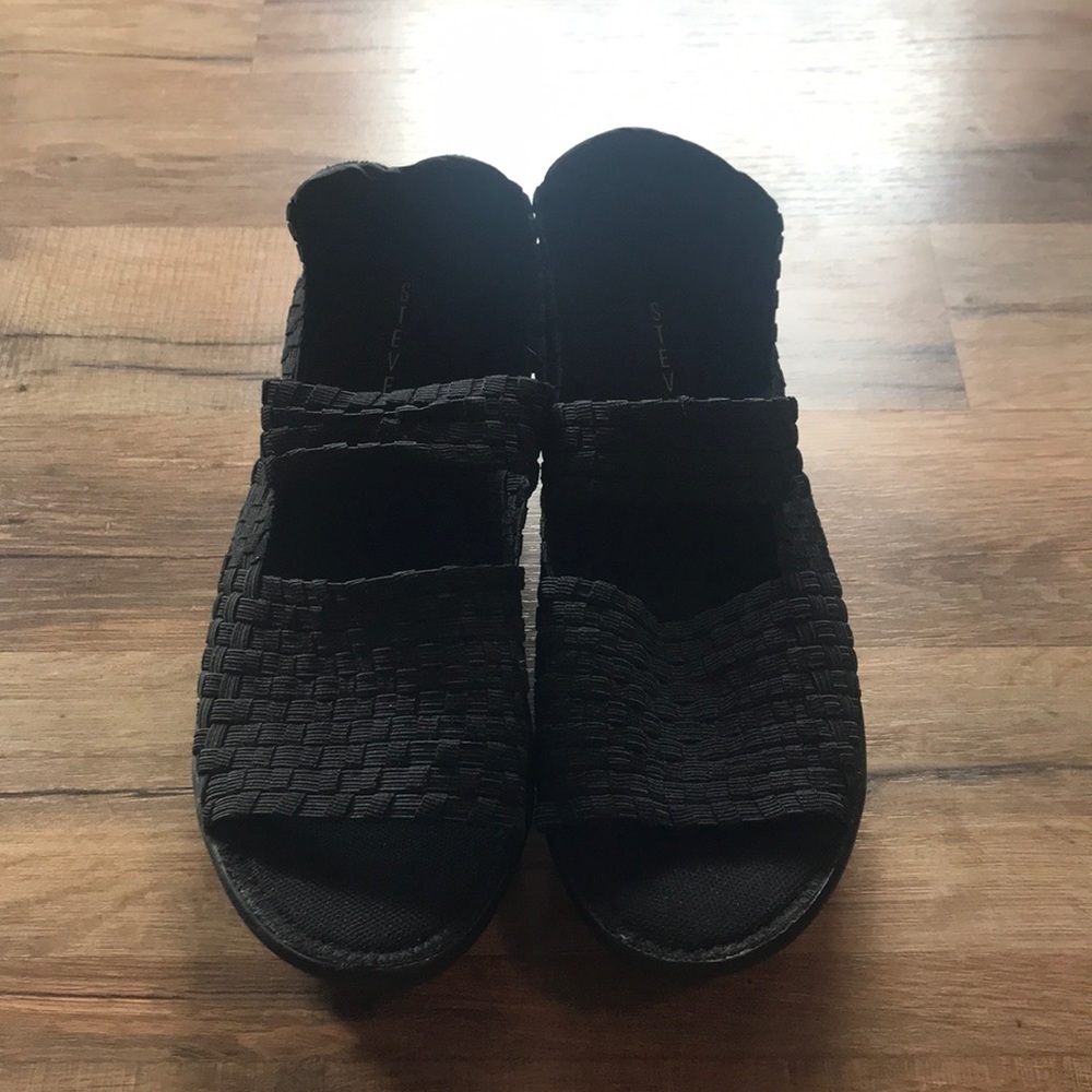 Steve Madden wedges