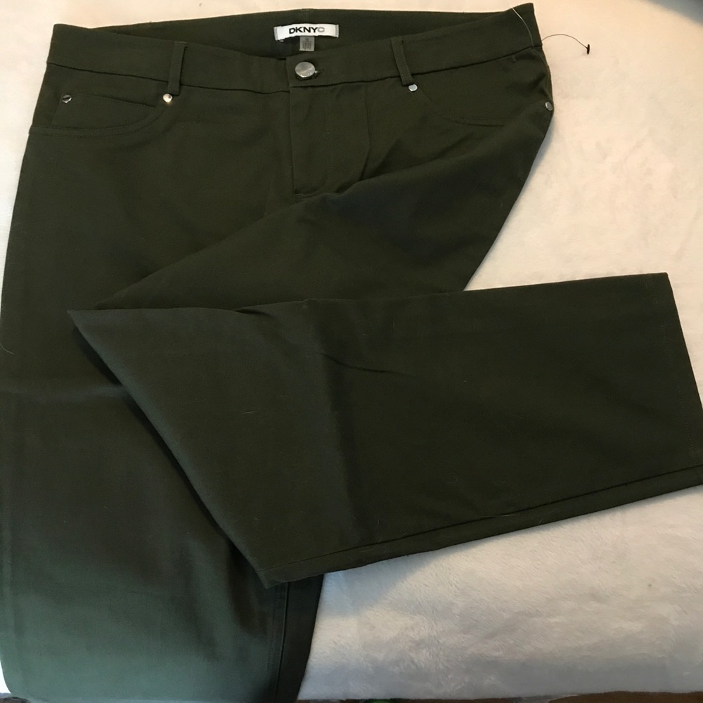 🆕DKNYC Olive Cotton Jeans🆕