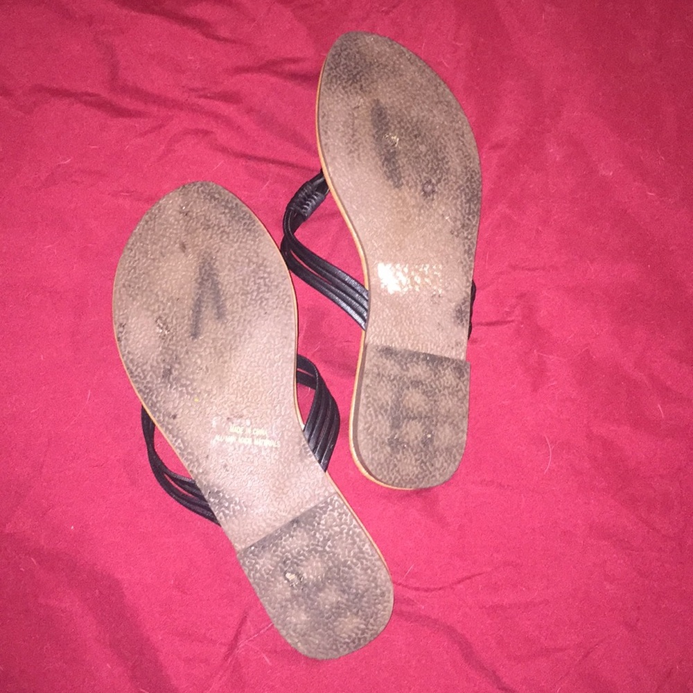 New edition Sandals - Picture 2 of 2