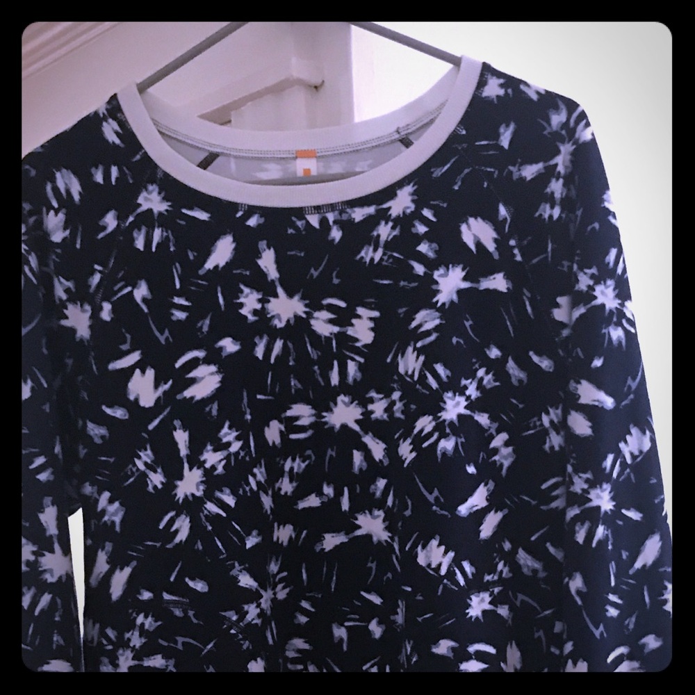 (Lucy) Thin Sweatshirt