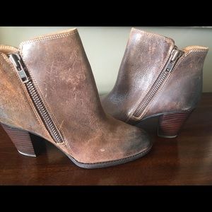 Booties with brown distressed/ombré  leather.